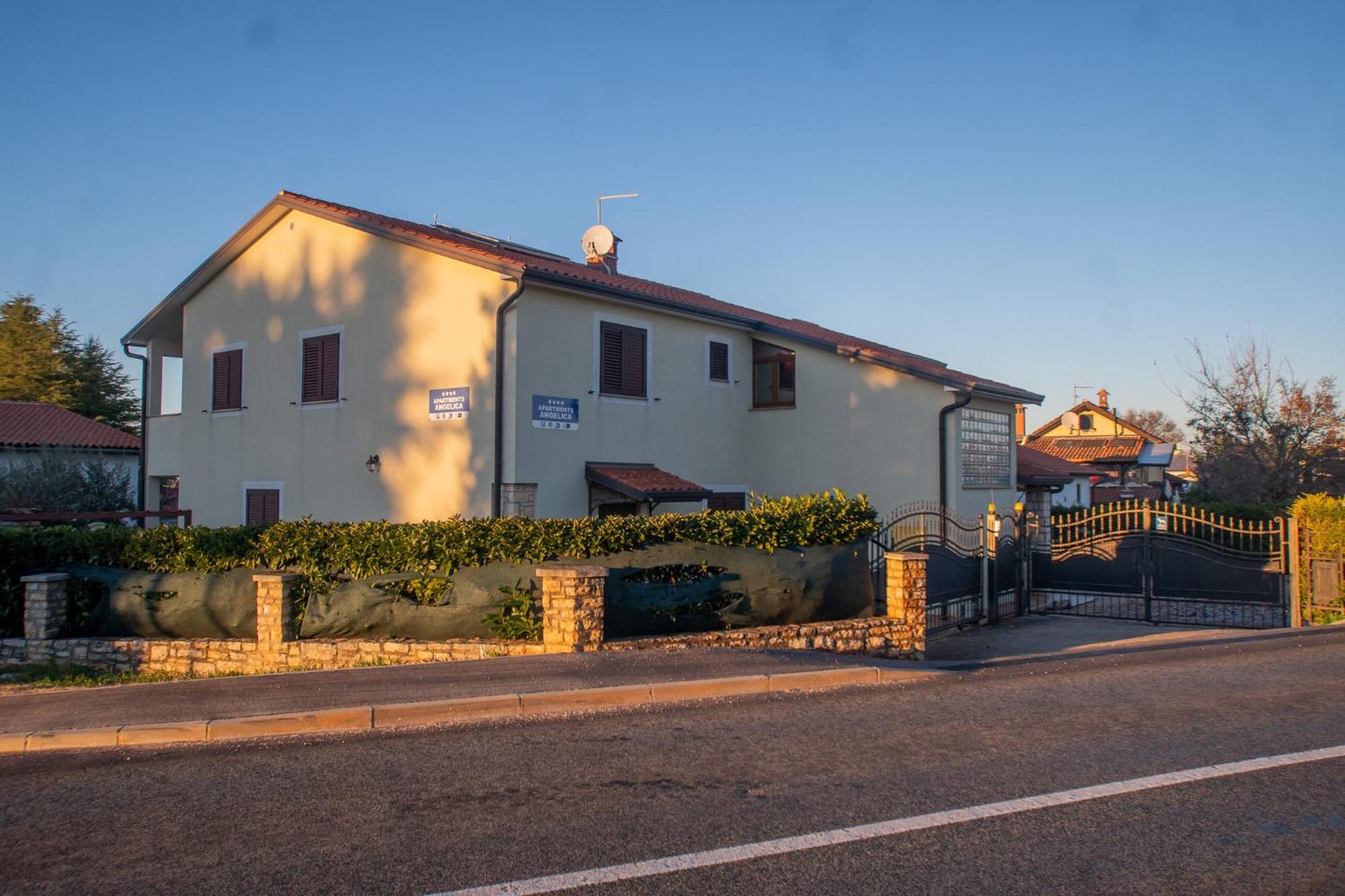 Apartments Angelica 2 Novigrad Istria エクステリア 写真